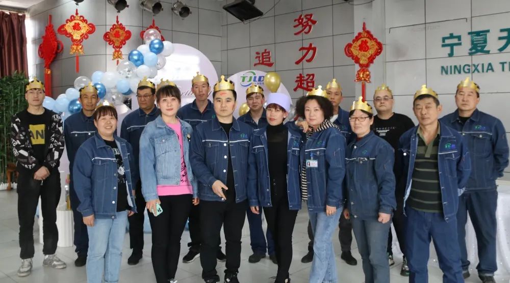 乐竞体育-乐竞体育·(中国)官方网站|西北碳化硅|绿碳化硅|黑碳化硅|碳化硅微粉|碳化硅颗粒|炼钢用碳化硅 乐竞体育-乐竞体育·(中国)官方网站|西北碳化硅|绿碳化硅|黑碳化硅|碳化硅微粉|碳化硅颗粒|炼钢用碳化硅