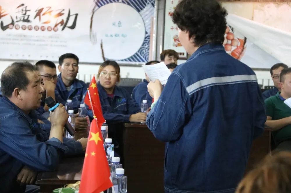 乐竞体育-乐竞体育·(中国)官方网站|西北碳化硅|绿碳化硅|黑碳化硅|碳化硅微粉|碳化硅颗粒|炼钢用碳化硅 乐竞体育-乐竞体育·(中国)官方网站|西北碳化硅|绿碳化硅|黑碳化硅|碳化硅微粉|碳化硅颗粒|炼钢用碳化硅