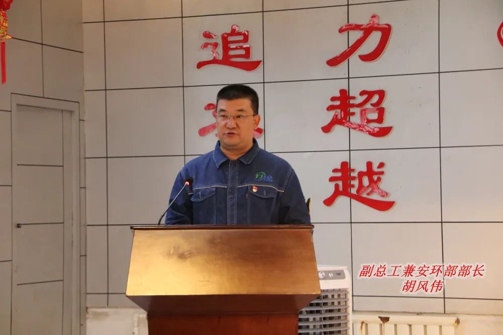 乐竞体育-乐竞体育·(中国)官方网站|西北碳化硅|绿碳化硅|黑碳化硅|碳化硅微粉|碳化硅颗粒|炼钢用碳化硅 乐竞体育-乐竞体育·(中国)官方网站|西北碳化硅|绿碳化硅|黑碳化硅|碳化硅微粉|碳化硅颗粒|炼钢用碳化硅
