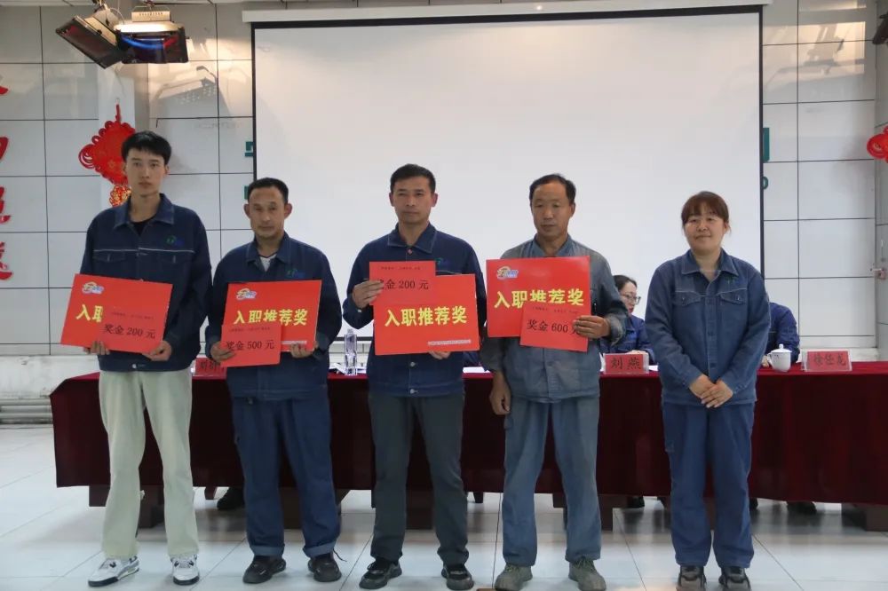 乐竞体育-乐竞体育·(中国)官方网站|西北碳化硅|绿碳化硅|黑碳化硅|碳化硅微粉|碳化硅颗粒|炼钢用碳化硅 乐竞体育-乐竞体育·(中国)官方网站|西北碳化硅|绿碳化硅|黑碳化硅|碳化硅微粉|碳化硅颗粒|炼钢用碳化硅