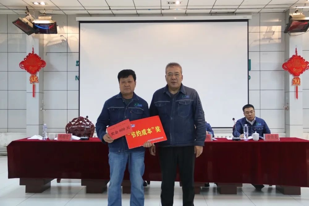 乐竞体育-乐竞体育·(中国)官方网站|西北碳化硅|绿碳化硅|黑碳化硅|碳化硅微粉|碳化硅颗粒|炼钢用碳化硅 乐竞体育-乐竞体育·(中国)官方网站|西北碳化硅|绿碳化硅|黑碳化硅|碳化硅微粉|碳化硅颗粒|炼钢用碳化硅