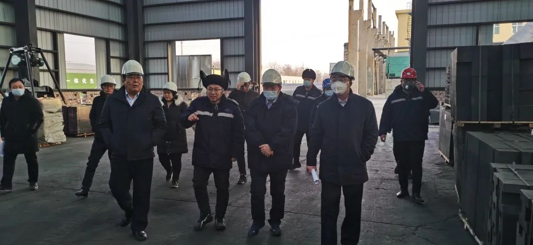 乐竞体育-乐竞体育·(中国)官方网站|西北碳化硅|绿碳化硅|黑碳化硅|碳化硅微粉|碳化硅颗粒|炼钢用碳化硅 乐竞体育-乐竞体育·(中国)官方网站|西北碳化硅|绿碳化硅|黑碳化硅|碳化硅微粉|碳化硅颗粒|炼钢用碳化硅