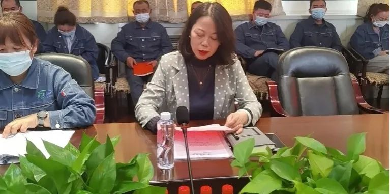 乐竞体育-乐竞体育·(中国)官方网站|西北碳化硅|绿碳化硅|黑碳化硅|碳化硅微粉|碳化硅颗粒|炼钢用碳化硅 乐竞体育-乐竞体育·(中国)官方网站|西北碳化硅|绿碳化硅|黑碳化硅|碳化硅微粉|碳化硅颗粒|炼钢用碳化硅