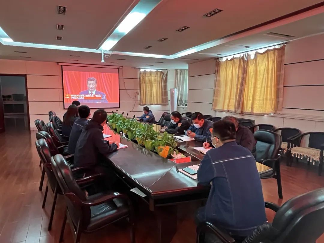 乐竞体育-乐竞体育·(中国)官方网站|西北碳化硅|绿碳化硅|黑碳化硅|碳化硅微粉|碳化硅颗粒|炼钢用碳化硅 乐竞体育-乐竞体育·(中国)官方网站|西北碳化硅|绿碳化硅|黑碳化硅|碳化硅微粉|碳化硅颗粒|炼钢用碳化硅