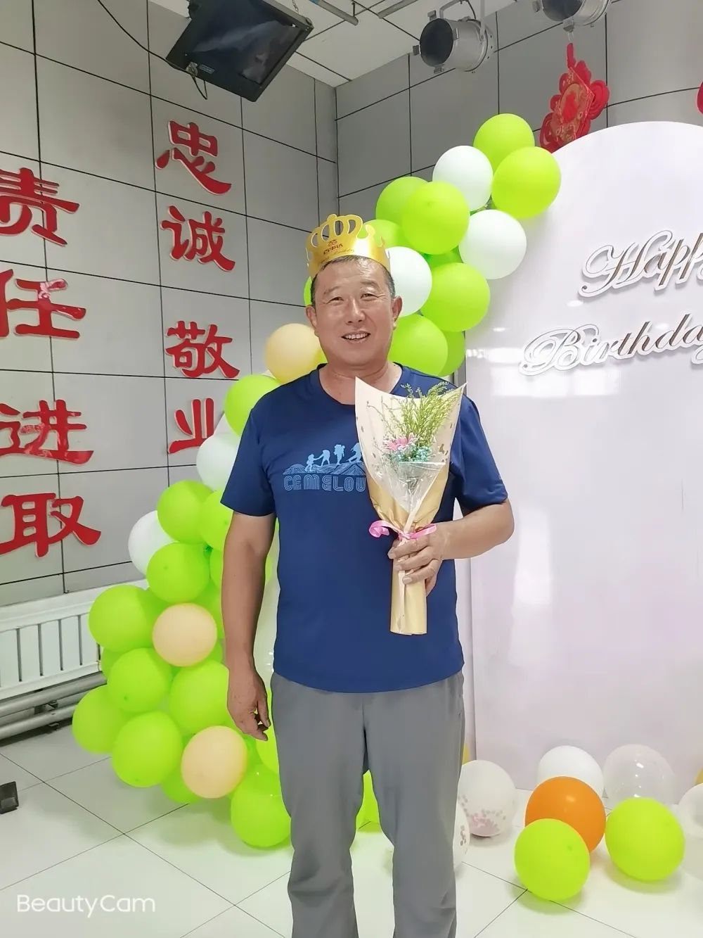 乐竞体育-乐竞体育·(中国)官方网站|西北碳化硅|绿碳化硅|黑碳化硅|碳化硅微粉|碳化硅颗粒|炼钢用碳化硅 乐竞体育-乐竞体育·(中国)官方网站|西北碳化硅|绿碳化硅|黑碳化硅|碳化硅微粉|碳化硅颗粒|炼钢用碳化硅