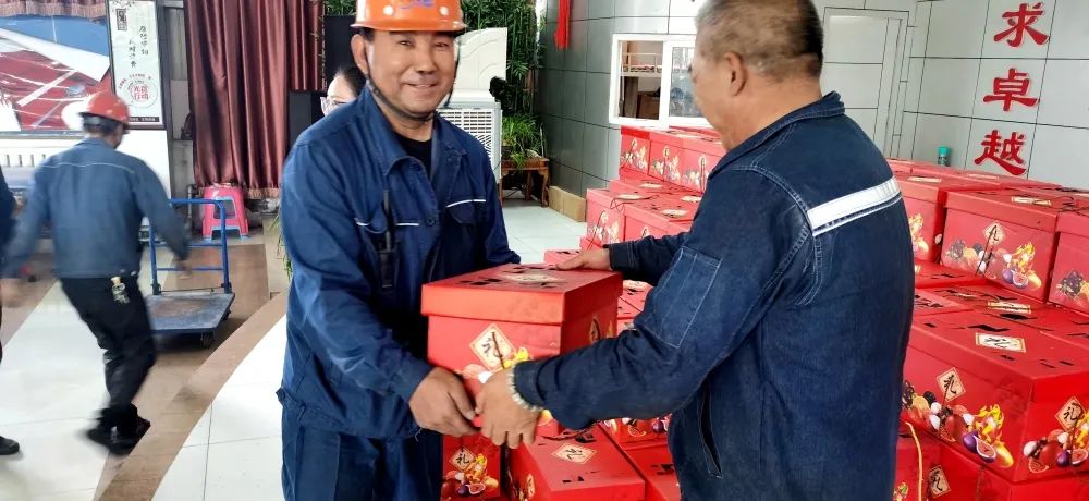 乐竞体育-乐竞体育·(中国)官方网站|西北碳化硅|绿碳化硅|黑碳化硅|碳化硅微粉|碳化硅颗粒|炼钢用碳化硅 乐竞体育-乐竞体育·(中国)官方网站|西北碳化硅|绿碳化硅|黑碳化硅|碳化硅微粉|碳化硅颗粒|炼钢用碳化硅