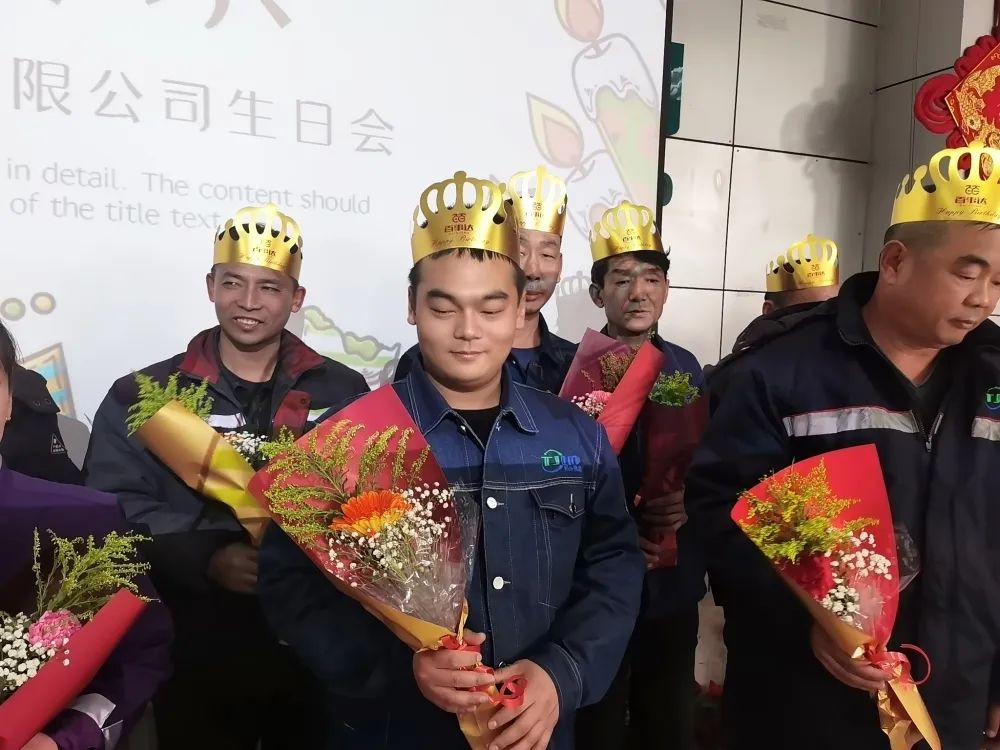 乐竞体育-乐竞体育·(中国)官方网站|西北碳化硅|绿碳化硅|黑碳化硅|碳化硅微粉|碳化硅颗粒|炼钢用碳化硅 乐竞体育-乐竞体育·(中国)官方网站|西北碳化硅|绿碳化硅|黑碳化硅|碳化硅微粉|碳化硅颗粒|炼钢用碳化硅