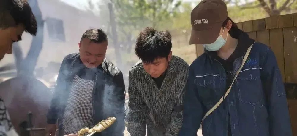 乐竞体育-乐竞体育·(中国)官方网站|西北碳化硅|绿碳化硅|黑碳化硅|碳化硅微粉|碳化硅颗粒|炼钢用碳化硅 乐竞体育-乐竞体育·(中国)官方网站|西北碳化硅|绿碳化硅|黑碳化硅|碳化硅微粉|碳化硅颗粒|炼钢用碳化硅
