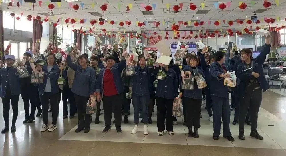 乐竞体育-乐竞体育·(中国)官方网站|西北碳化硅|绿碳化硅|黑碳化硅|碳化硅微粉|碳化硅颗粒|炼钢用碳化硅 乐竞体育-乐竞体育·(中国)官方网站|西北碳化硅|绿碳化硅|黑碳化硅|碳化硅微粉|碳化硅颗粒|炼钢用碳化硅