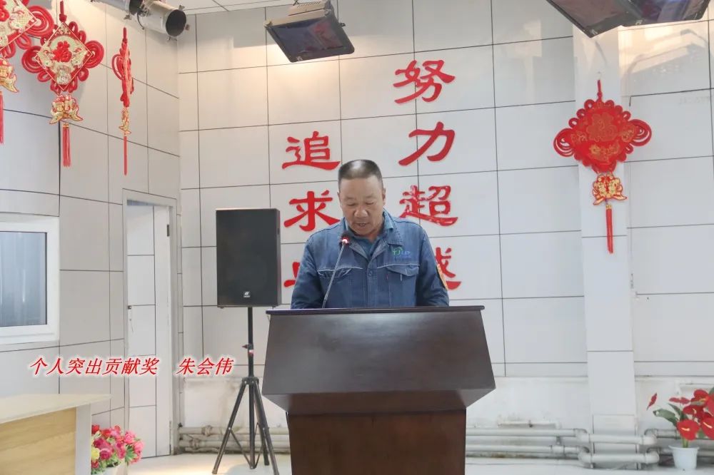 乐竞体育-乐竞体育·(中国)官方网站|西北碳化硅|绿碳化硅|黑碳化硅|碳化硅微粉|碳化硅颗粒|炼钢用碳化硅 乐竞体育-乐竞体育·(中国)官方网站|西北碳化硅|绿碳化硅|黑碳化硅|碳化硅微粉|碳化硅颗粒|炼钢用碳化硅