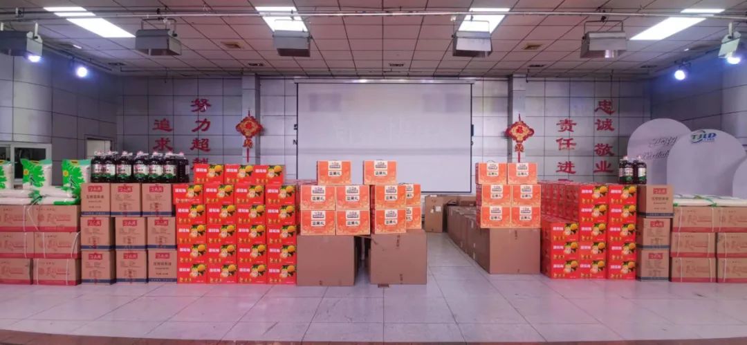 乐竞体育-乐竞体育·(中国)官方网站|西北碳化硅|绿碳化硅|黑碳化硅|碳化硅微粉|碳化硅颗粒|炼钢用碳化硅