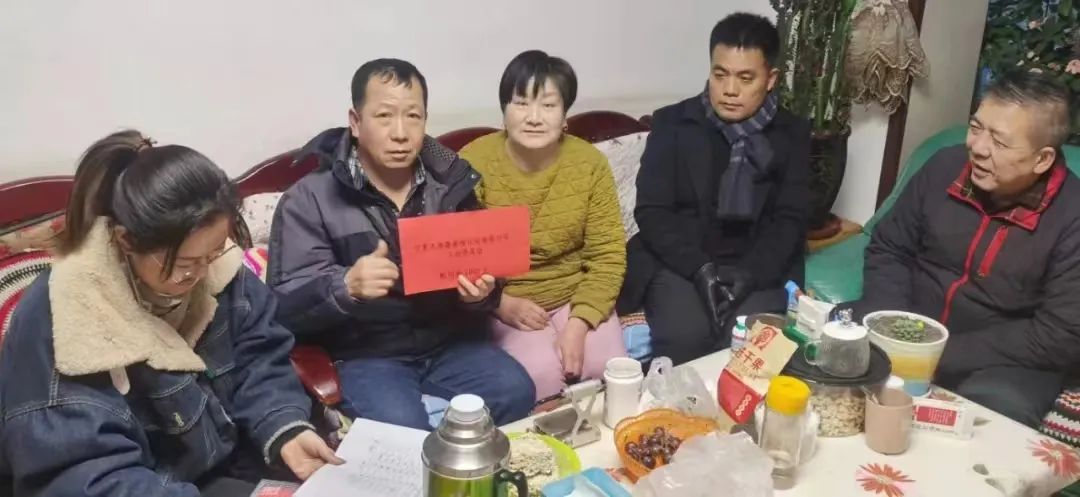 乐竞体育-乐竞体育·(中国)官方网站|西北碳化硅|绿碳化硅|黑碳化硅|碳化硅微粉|碳化硅颗粒|炼钢用碳化硅